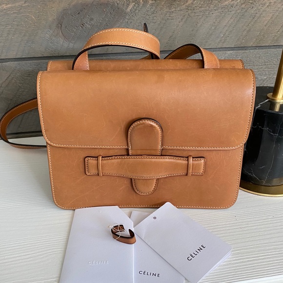 Celine Handbags - 💯Celine Symmetrical Tan Shoulder Bag / Crossbody